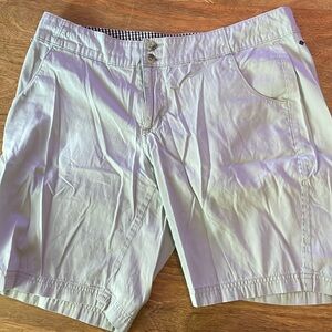 Columbia Women’s PFG Shorts 12/10L